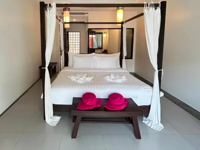 Deluxe-Doppelzimmer mit Poolzugang — Phuketa Hotel Phuket Town